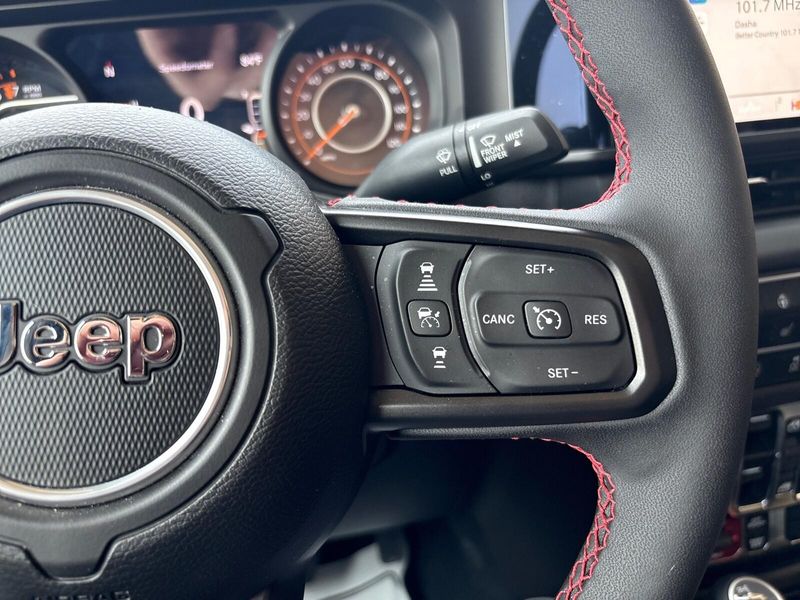 2024 Jeep Gladiator RubiconImage 15