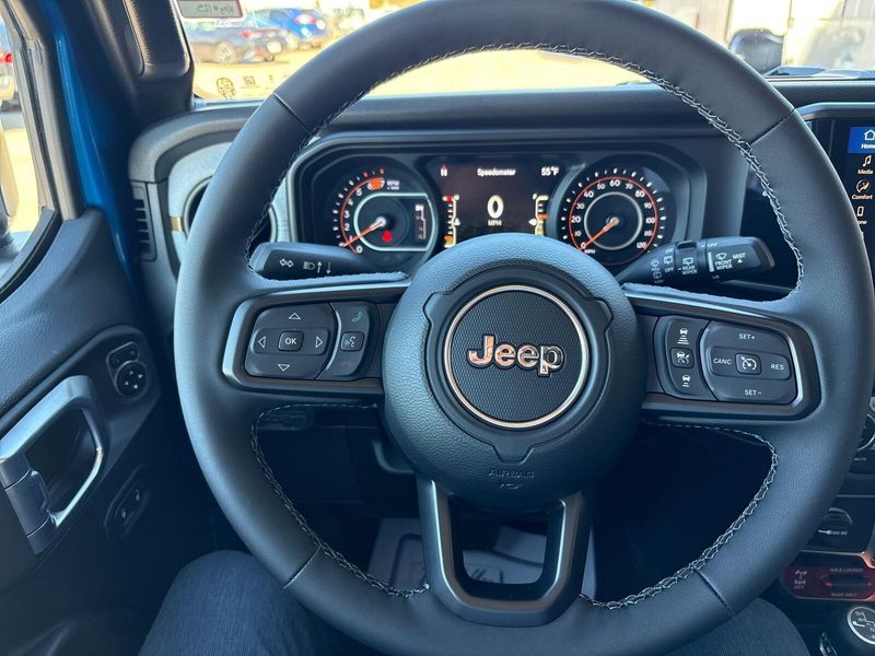 New 2026 Jeep Wrangler 4-door WillysImage 13