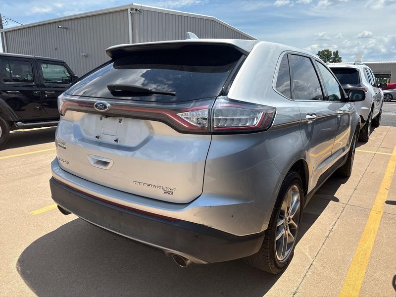 2017 Ford Edge TitaniumImage 7