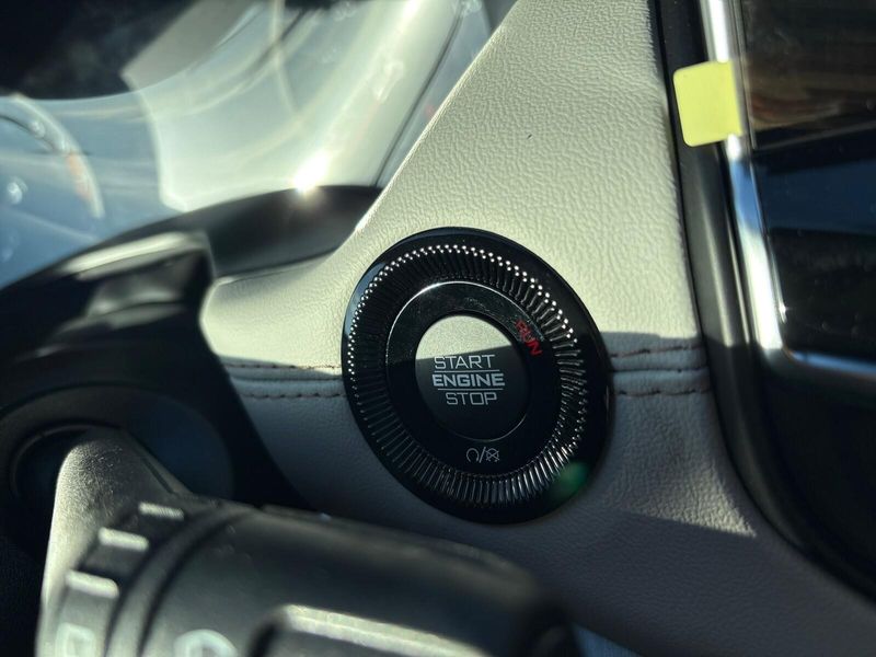 New 2026 Jeep Compass Limited 4x4Image 18