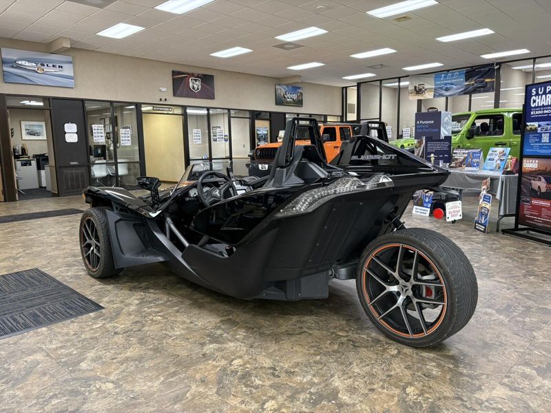 2017 Polaris Slingshot Image 6