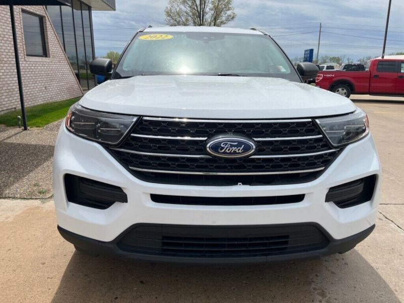 2022 Ford Explorer XLTImage 7