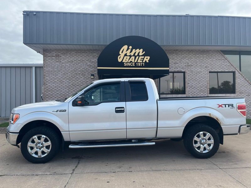 2013 Ford F-150 XLTImage 2