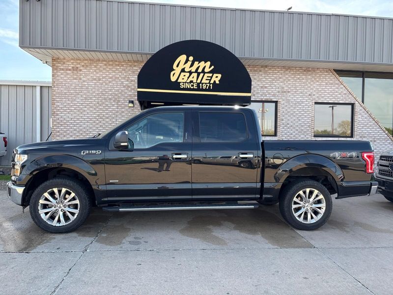 Used 2016 Ford F-150 XLTImage 2