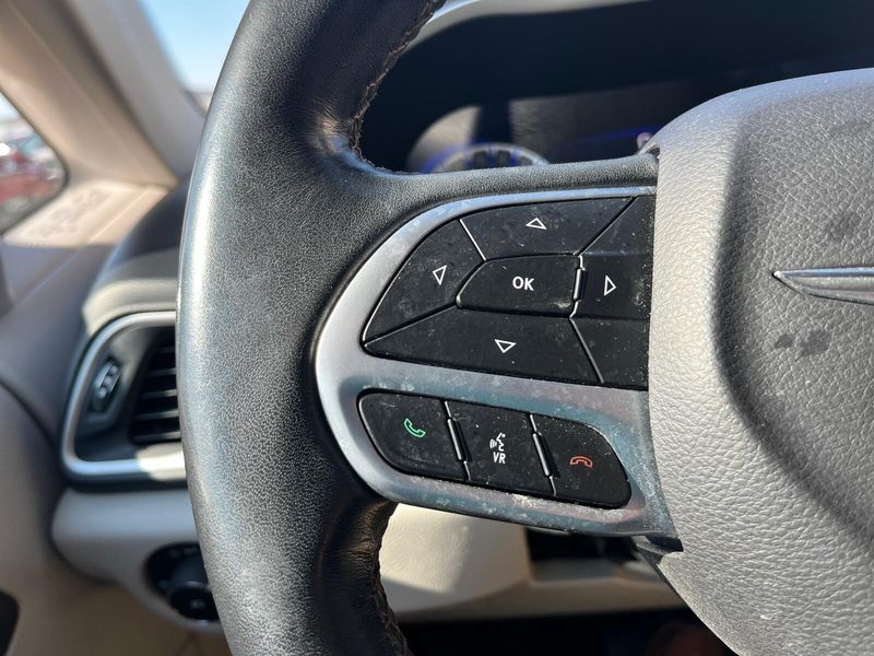 2018 Chrysler Pacifica Touring LImage 15
