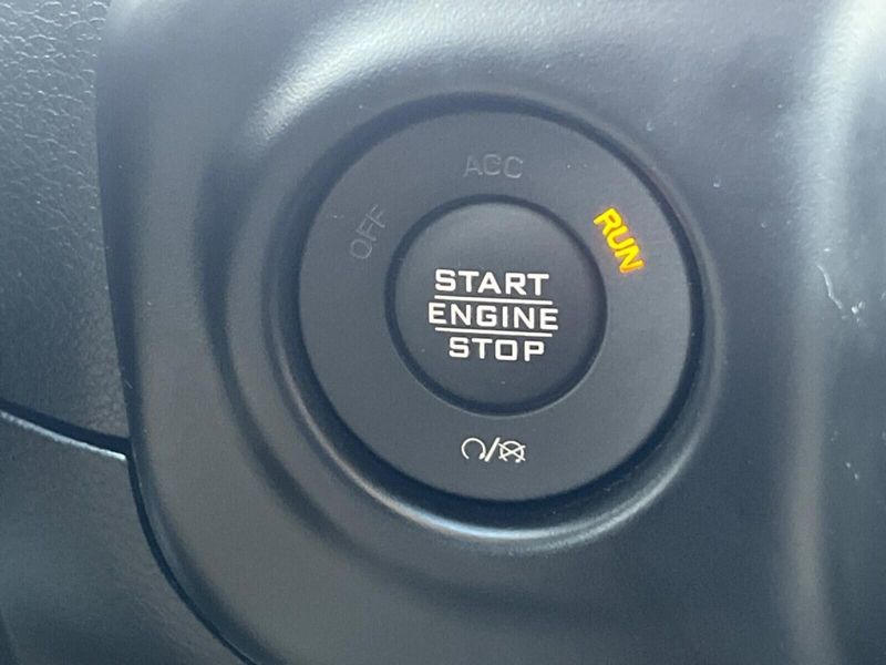 2021 Jeep Wrangler Unlimited RubiconImage 21