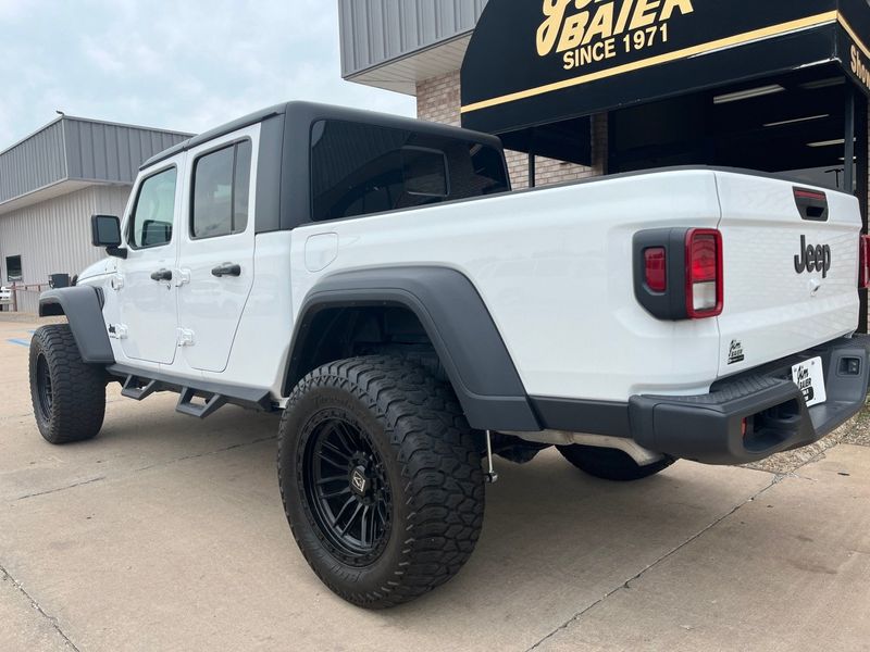 2023 Jeep Gladiator SportImage 11