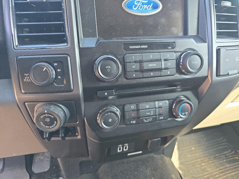 Used 2018 Ford F-150 XLTImage 10