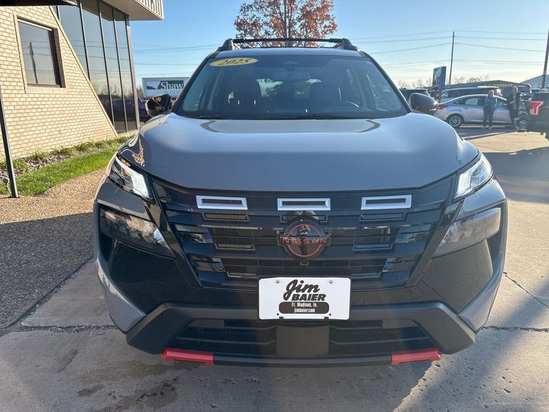 Used 2025 Nissan Rogue Rock CreekImage 6