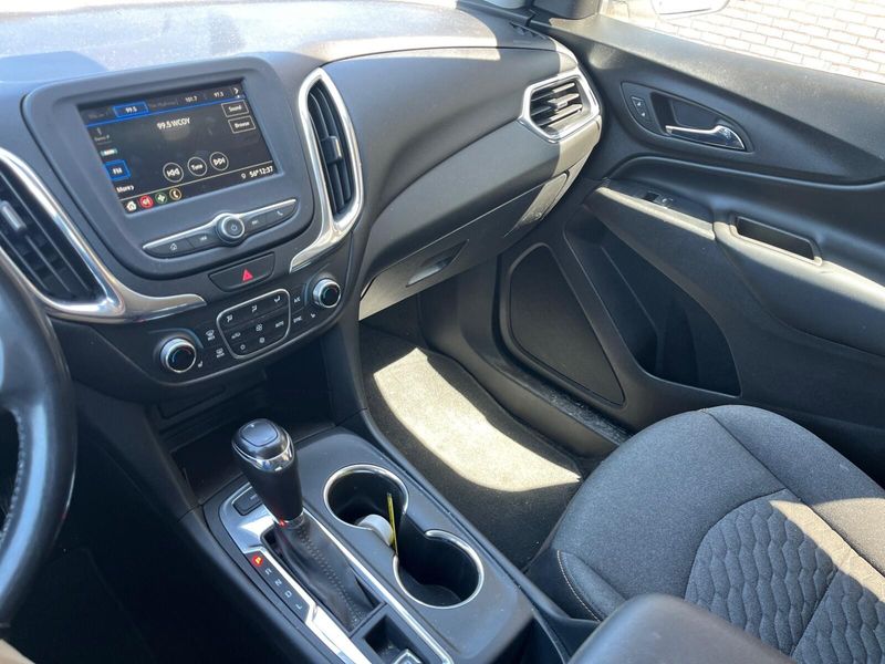 2019 Chevrolet Equinox LTImage 15