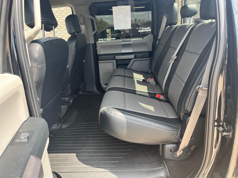 2018 Ford F-150 XLTImage 4