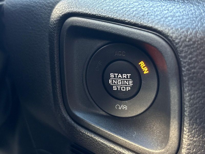 New 2026 Jeep Gladiator Willys 4x4Image 21