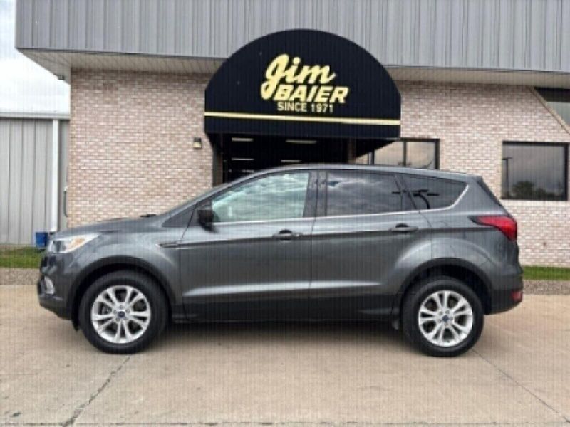 2019 Ford Escape SEImage 2