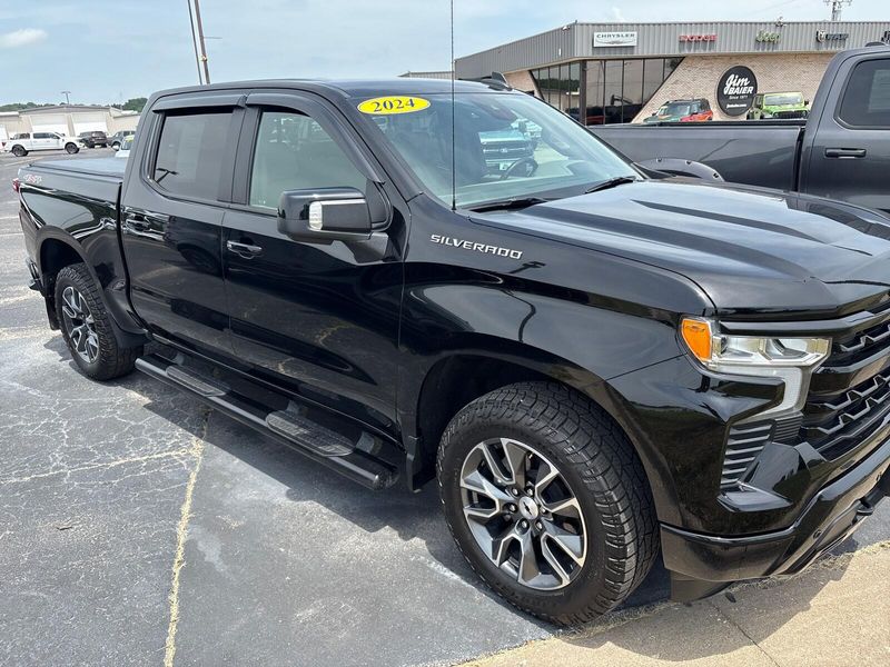 Used 2024 Chevrolet Silverado 1500 RSTImage 19