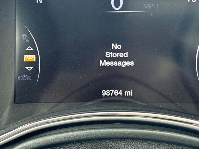 Used 2020 Jeep Grand Cherokee LimitedImage 17
