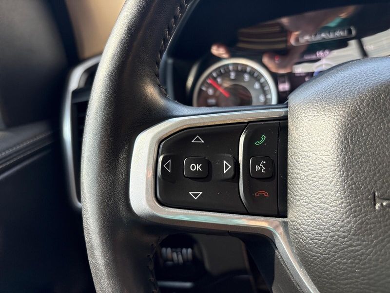 Used 2020 RAM 1500 LaramieImage 17