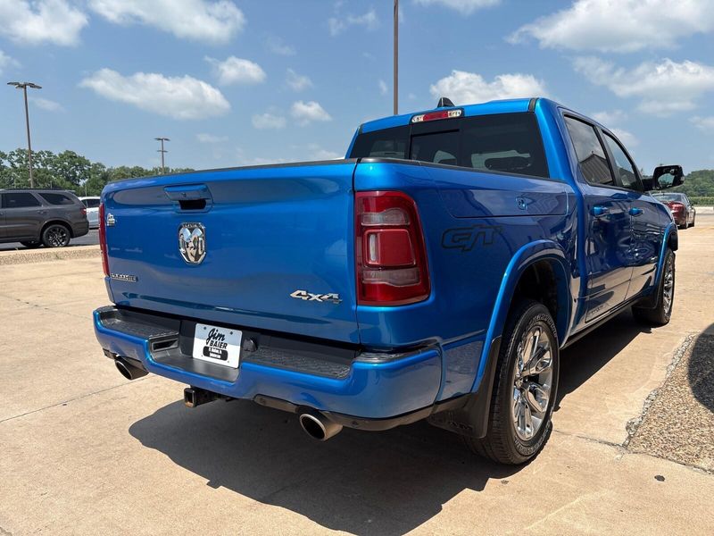 2022 RAM 1500 LaramieImage 12