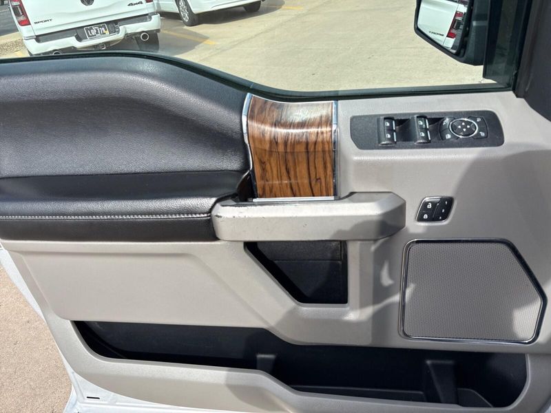 Used 2019 Ford F-150 LariatImage 15