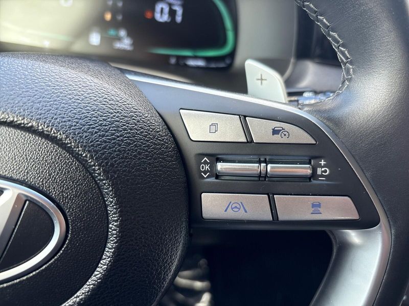 Used 2024 Hyundai Palisade SELImage 16