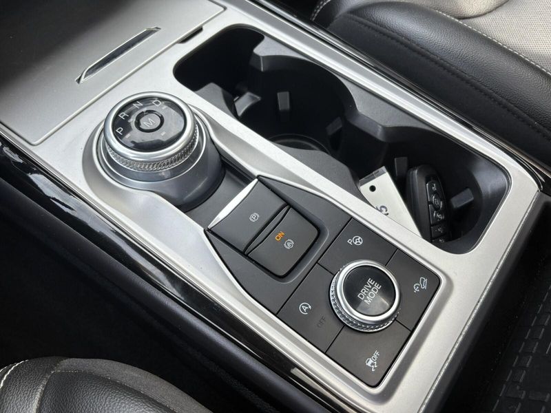 Used 2022 Ford Explorer STImage 21
