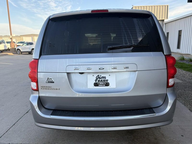 Used 2019 Dodge Grand Caravan SEImage 10