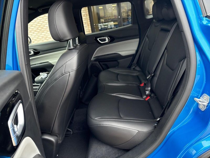 New 2026 Jeep Compass Limited 4x4Image 4