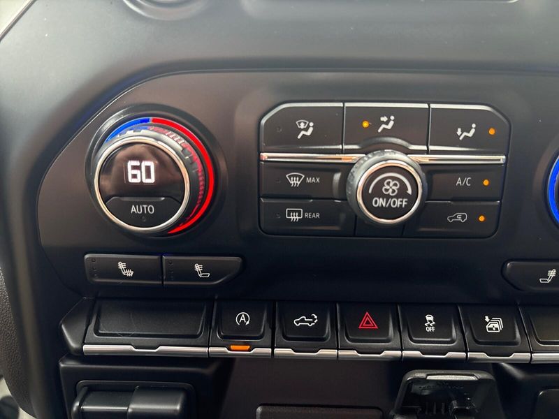 Used 2020 Chevrolet Silverado 1500 RSTImage 24