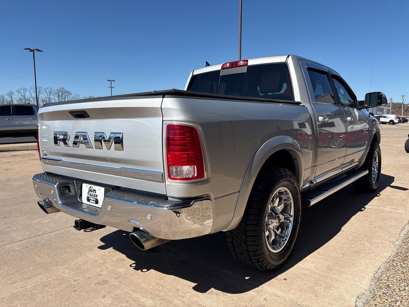 Used 2017 RAM 1500 LimitedImage 11