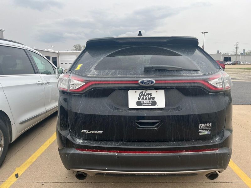 2017 Ford Edge SELImage 7