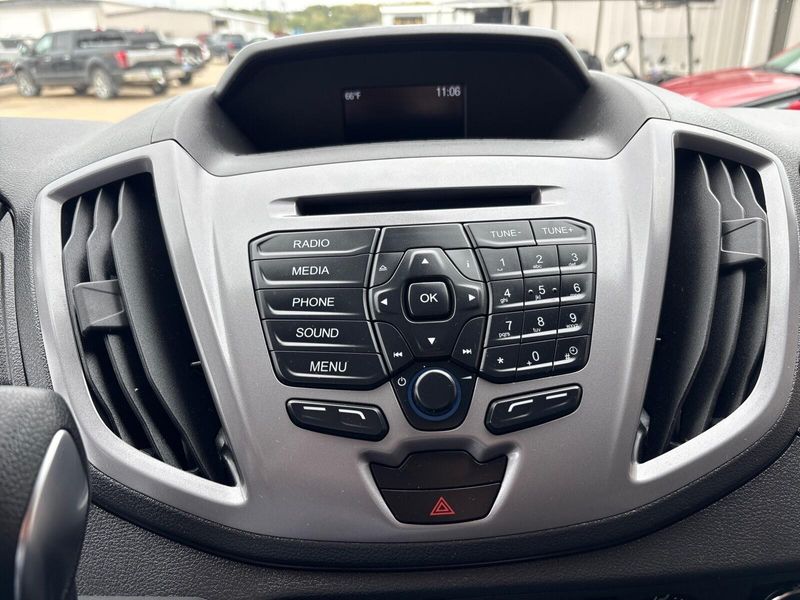 Used 2019 Ford Transit-350 XLImage 21