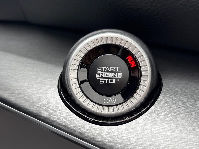 2025 Jeep Wagoneer Series IIImage 21