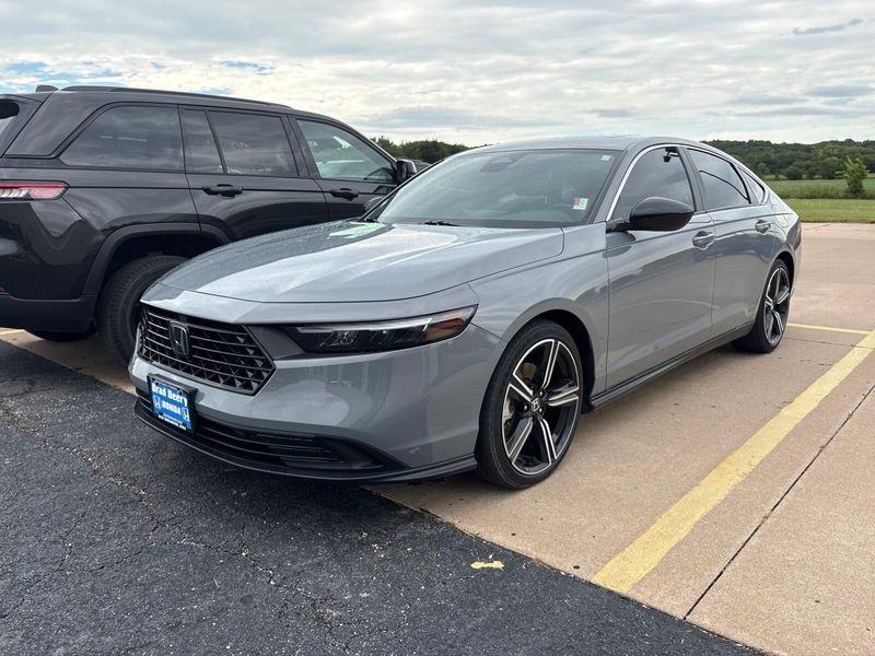 Used 2023 Honda Accord Hybrid SportImage 1