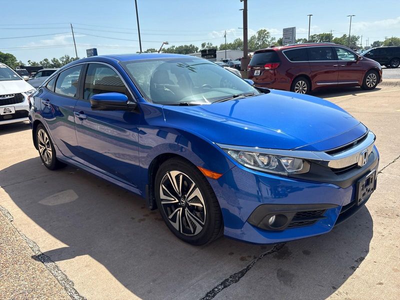 2018 Honda Civic EX-LImage 7