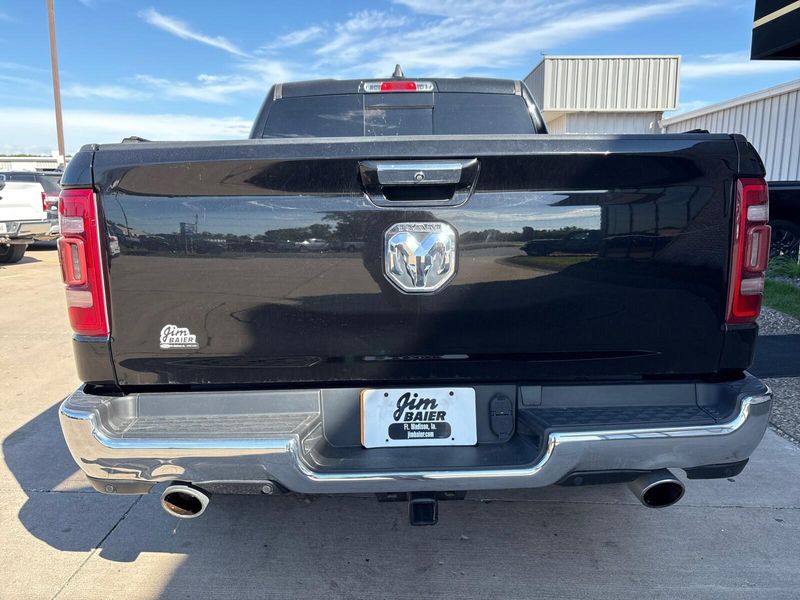 Used 2019 RAM 1500 LimitedImage 12