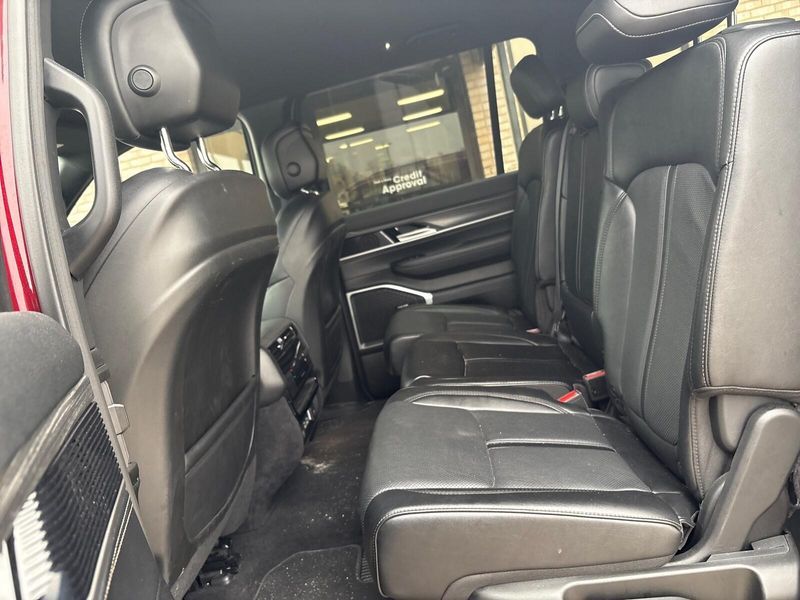 2024 Jeep Wagoneer Series IIImage 4