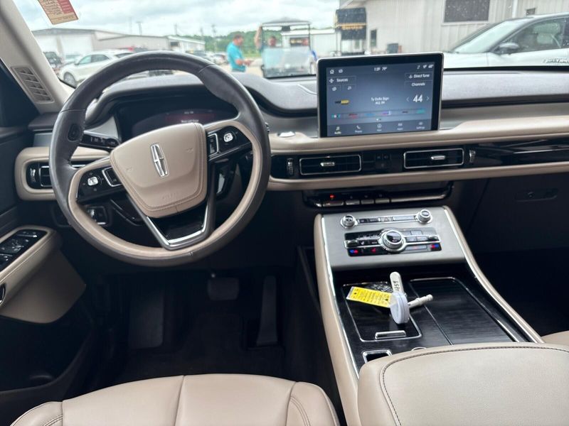 2021 Lincoln Aviator StandardImage 7