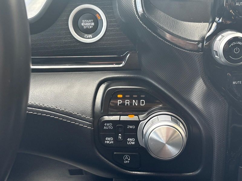 Used 2023 RAM 1500 LimitedImage 19