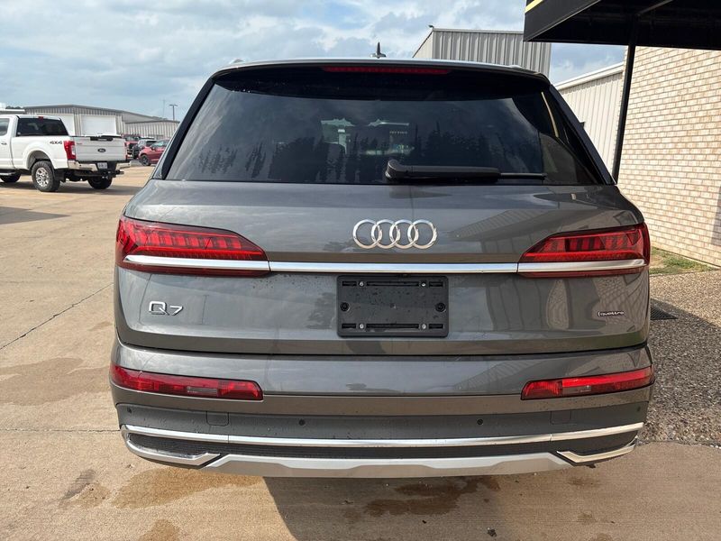 Used 2024 Audi Q7 Premium PlusImage 11