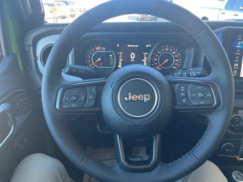 2025 Jeep Wrangler 4-door Sport SImage 12