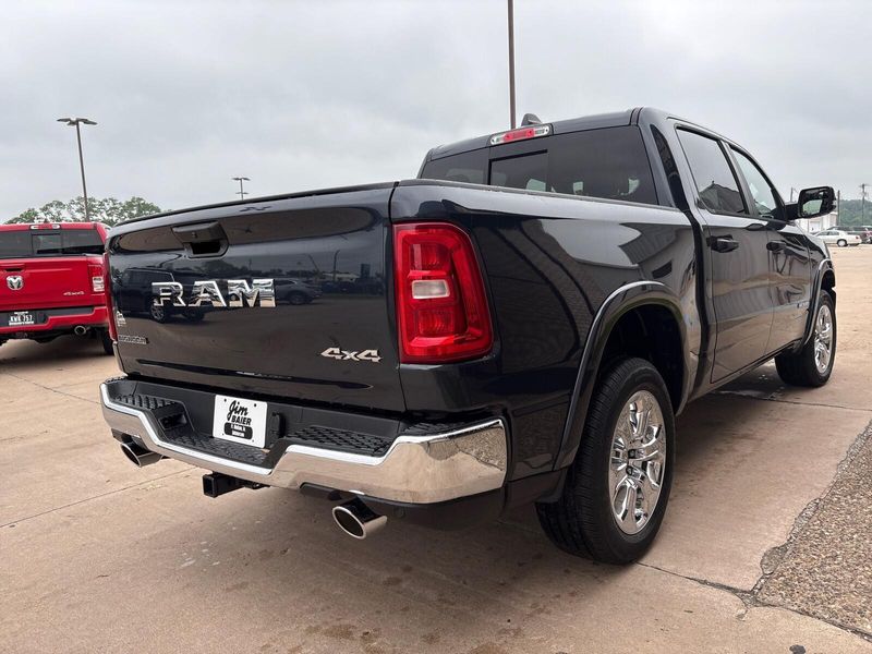 2025 RAM 1500 Big Horn Crew Cab 4x4 5