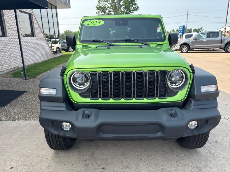 New 2025 Jeep Wrangler 4-door Sport SImage 6
