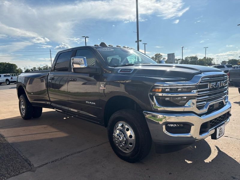 New 2026 RAM 3500 LaramieImage 8