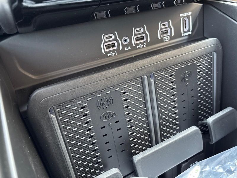 2025 RAM 1500 Laramie Crew Cab 4x4 5