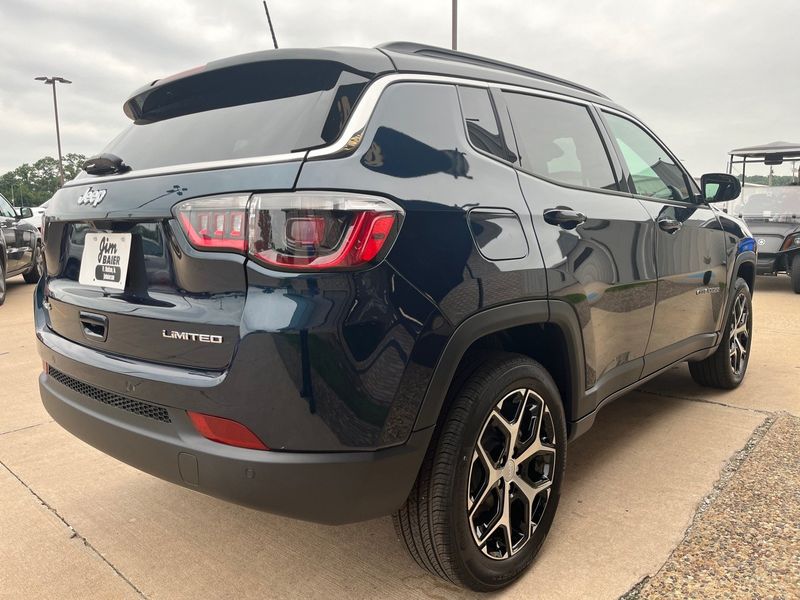 2024 Jeep Compass Limited 4x4Image 8