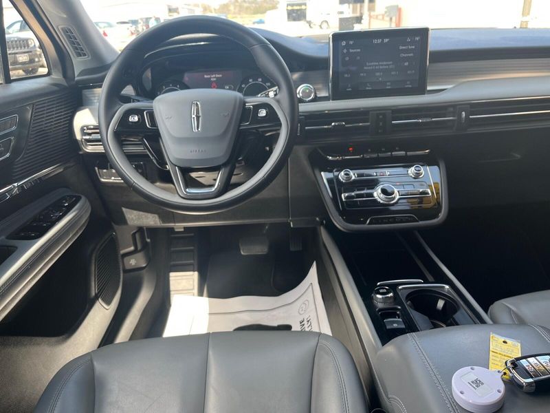 2022 Lincoln Corsair StandardImage 5