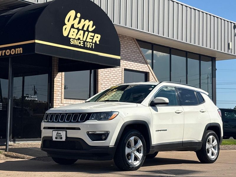Used 2017 Jeep New Compass LatitudeImage 1