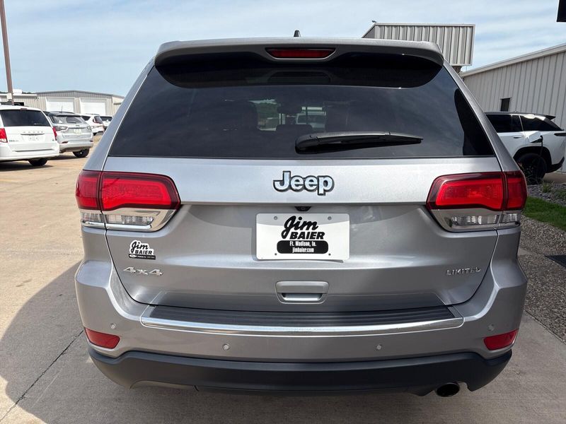 Used 2020 Jeep Grand Cherokee LimitedImage 12
