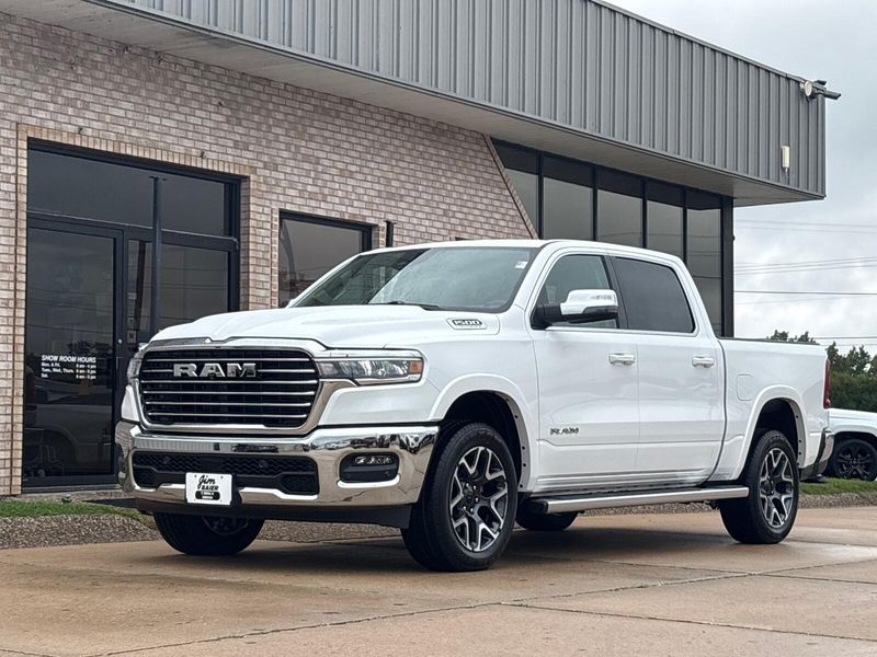 New 2027 RAM 1500 Laramie Crew Cab 4x4 5
