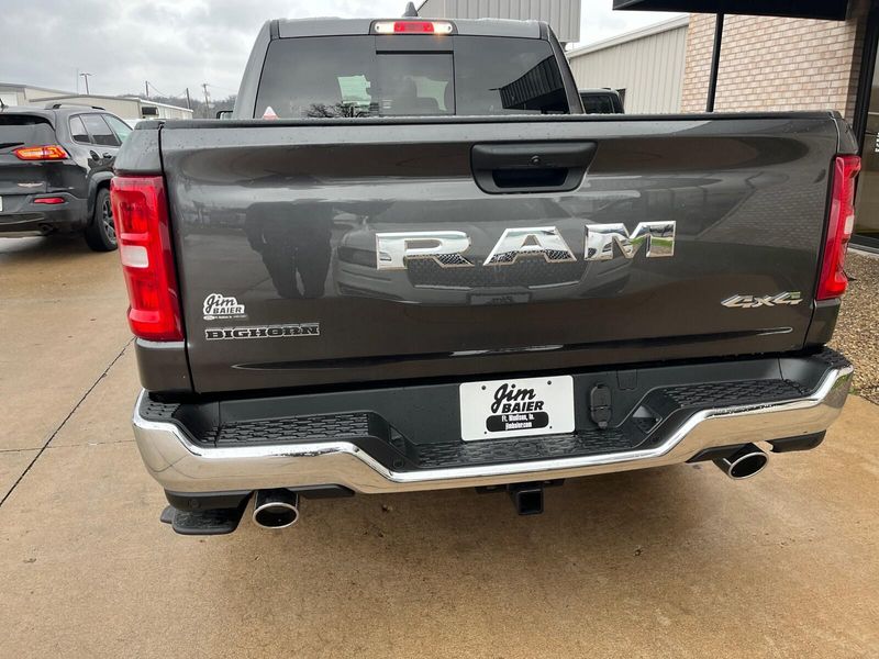 2025 RAM 1500 Big Horn Crew Cab 4x4 5