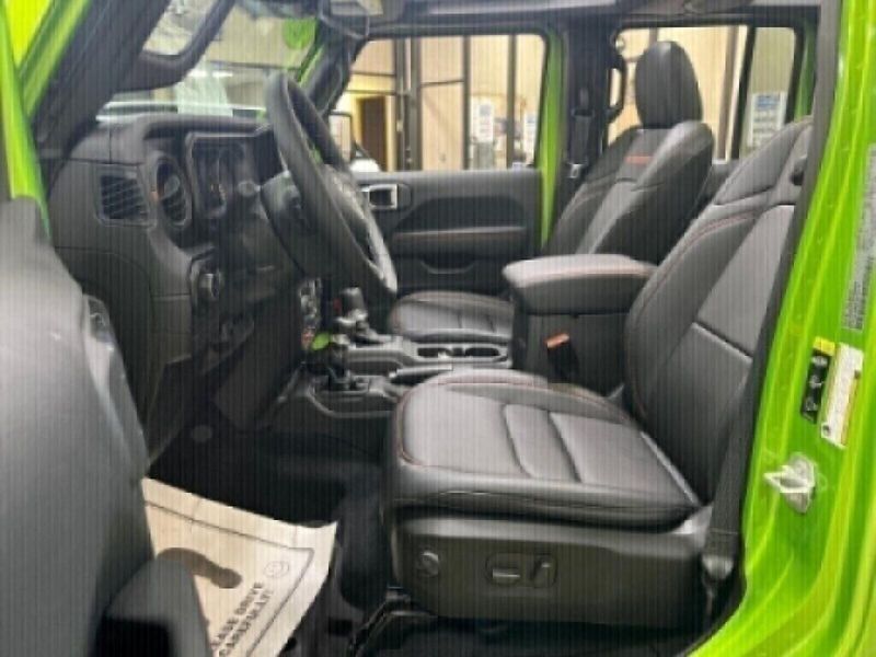 2025 Jeep Wrangler 4-door RubiconImage 3